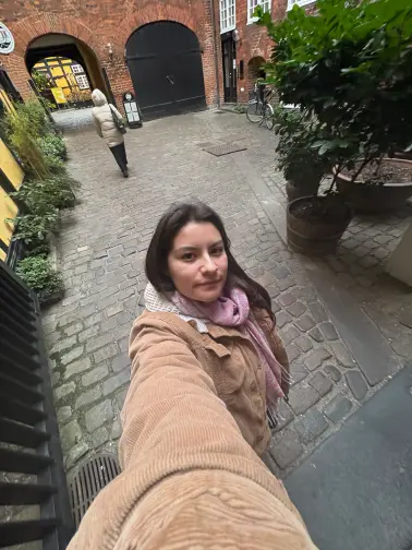 Ana G.